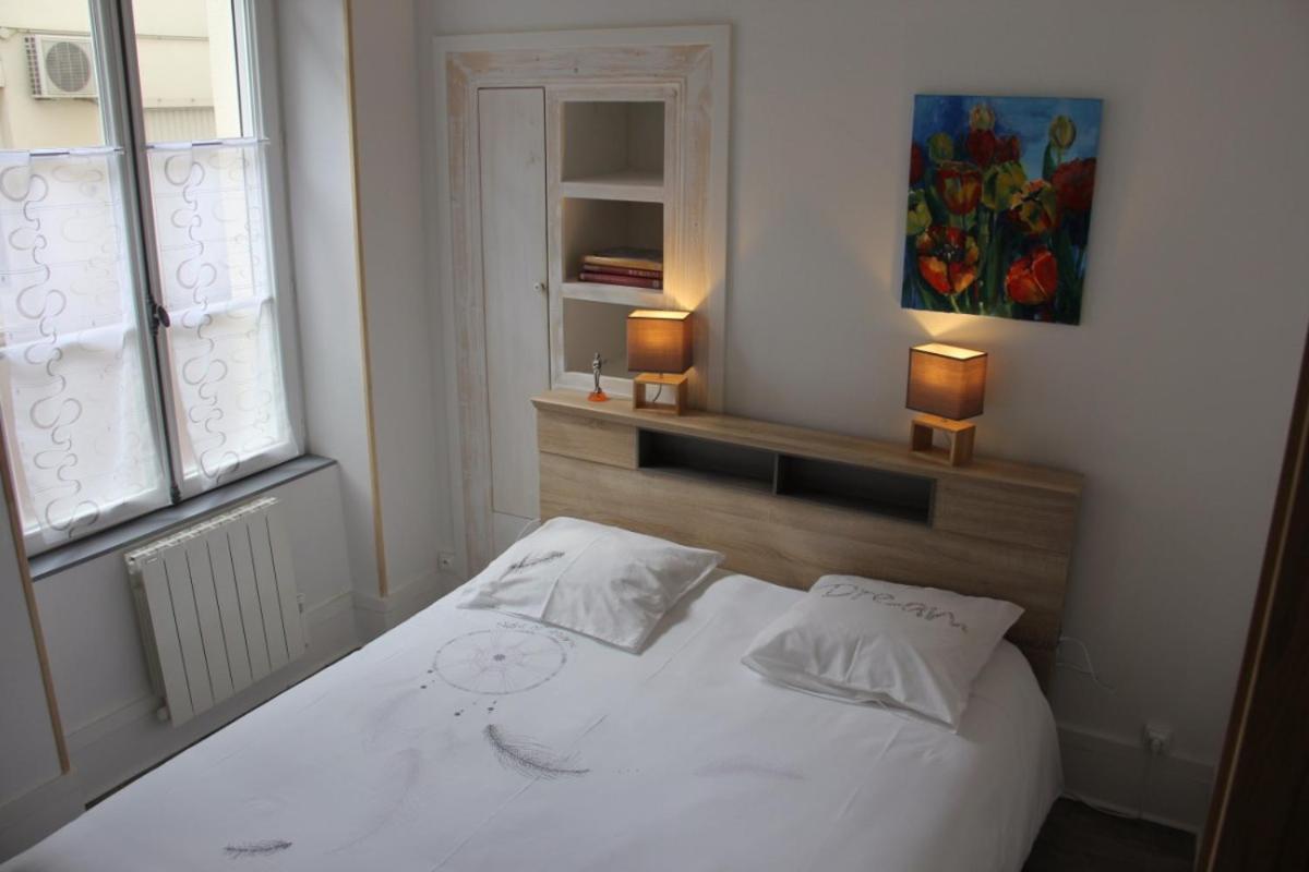 Ferienwohnung Chez Papoum Nevers Exterior foto