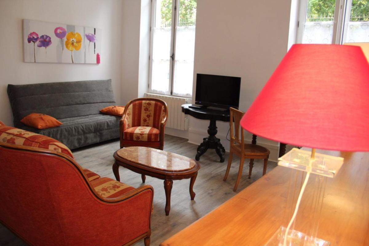 Ferienwohnung Chez Papoum Nevers Exterior foto